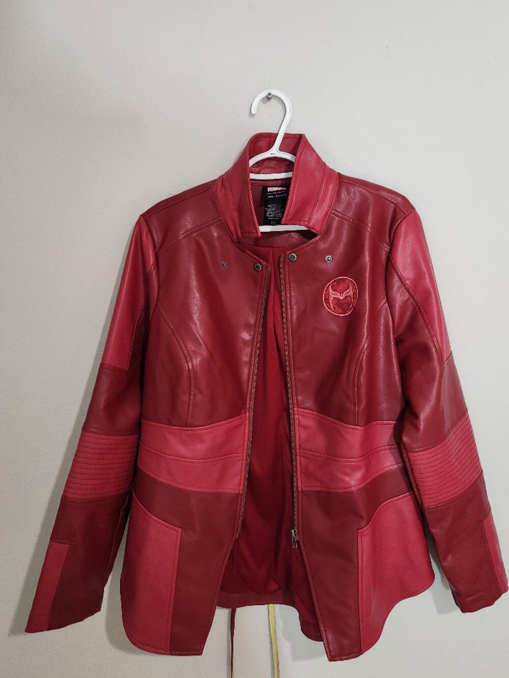 HER UNIVERSE MAEVEL SCARLET WITCH FAUX LEATHER JACKET, Women Size XL